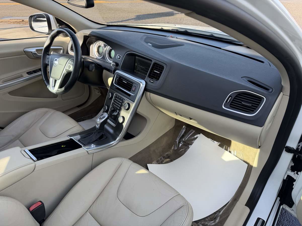 Used 2013 Volvo S60 T5 image 19