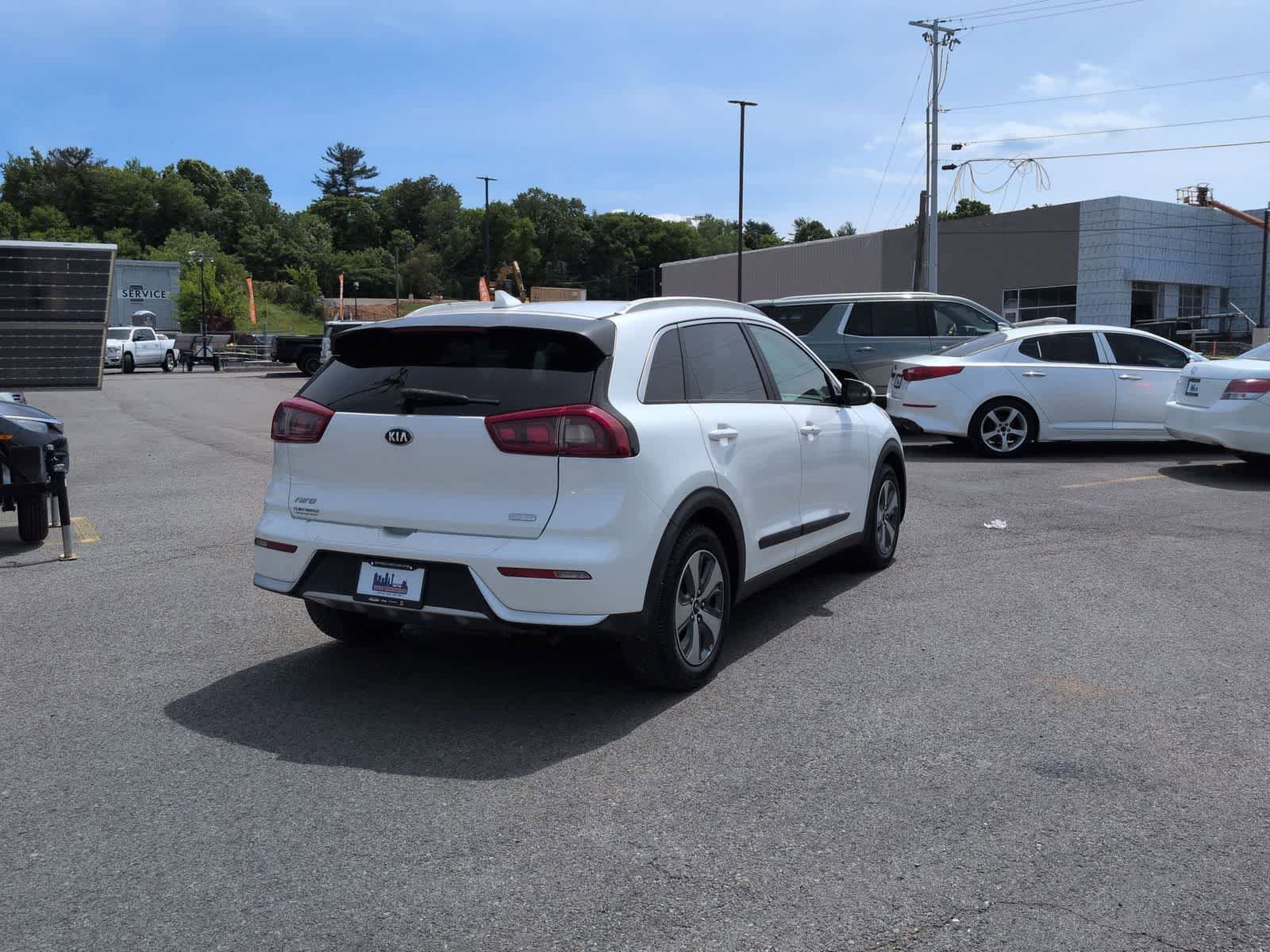 Used 2019 Kia Niro EX FWD image 8