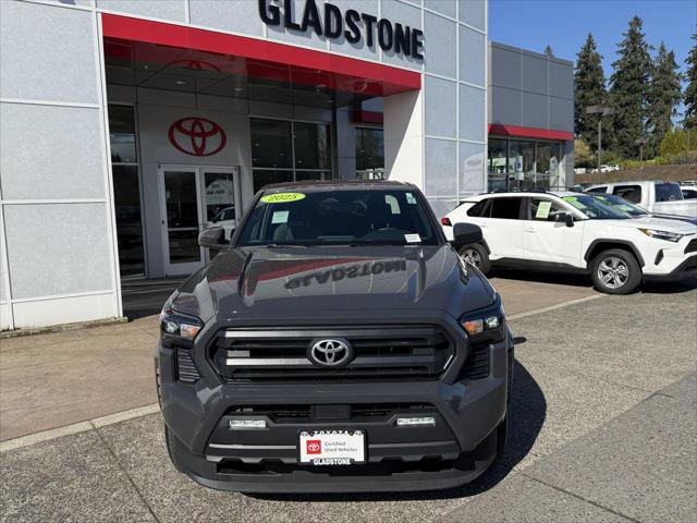 Certified 2025 Toyota Tacoma SR5 AWD/4WD image 11