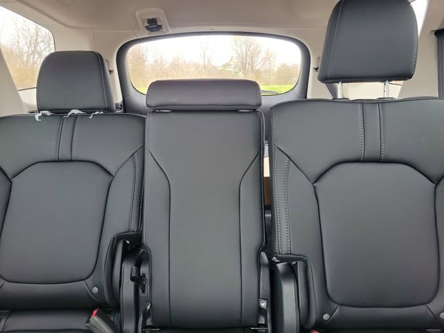 New 2026 Honda Pilot Touring image 21