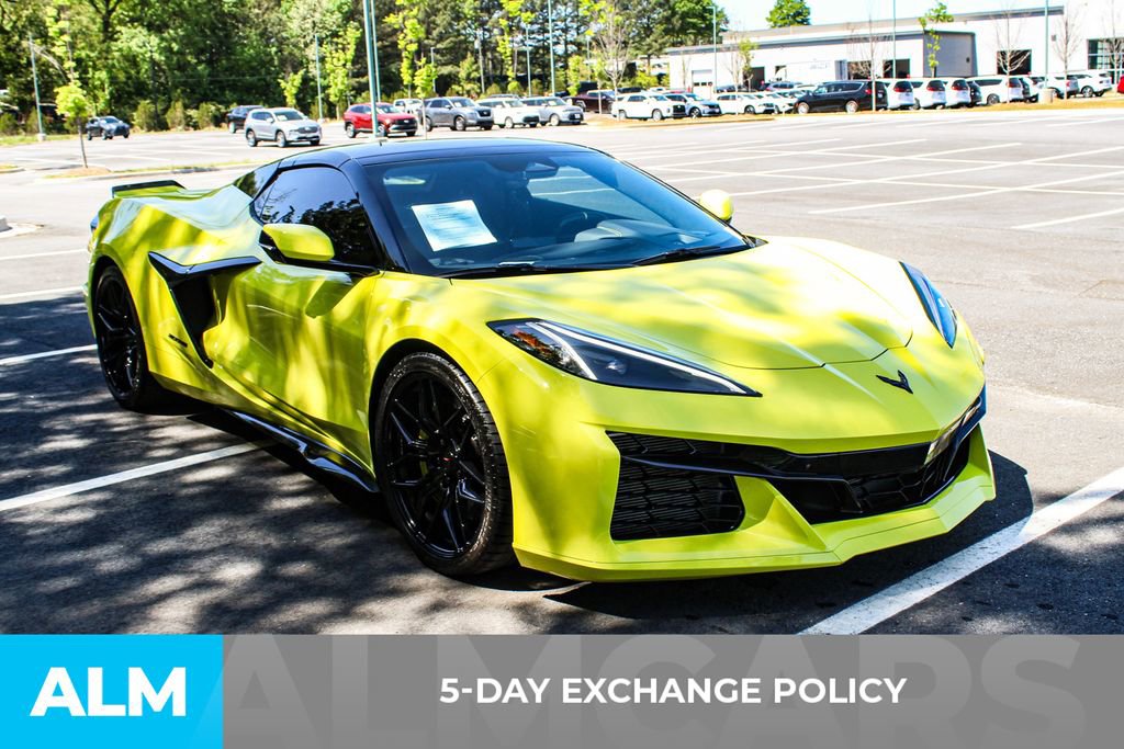 Used 2024 Chevrolet Corvette Z06 w/ Stealth Interior Trim Package RWD image 4