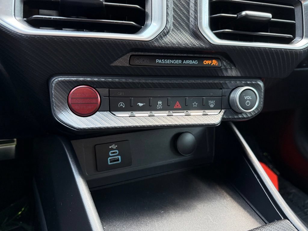 Used 2025 Ford Mustang GT Premium RWD image 19