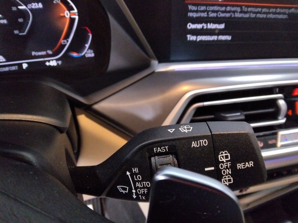 Used 2022 BMW X5 xDrive40i w/ Executive Package image 17