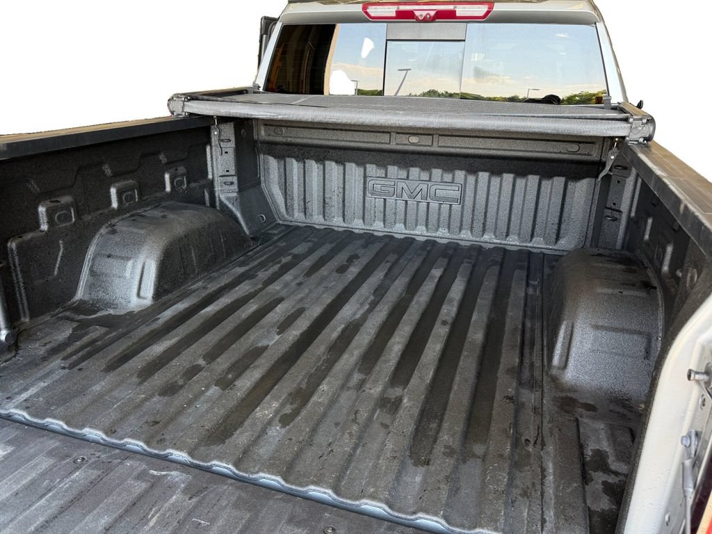 Used 2025 GMC Sierra 1500 AT4 w/ AT4 Premium Package AWD/4WD image 30