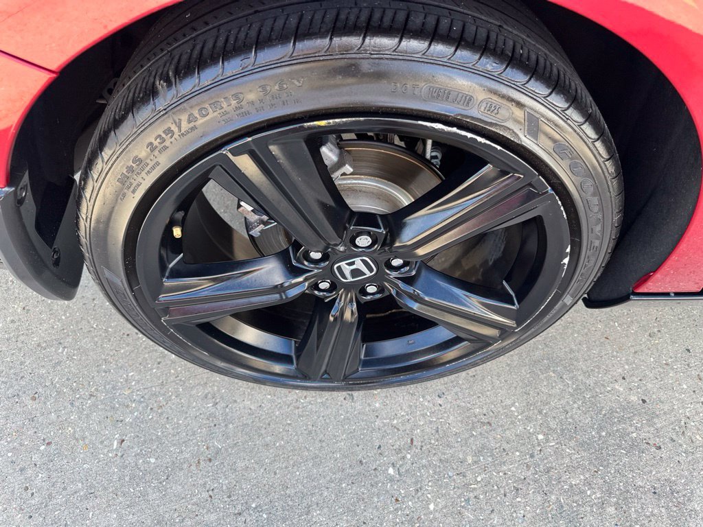 Used 2025 Honda Accord Sport image 38