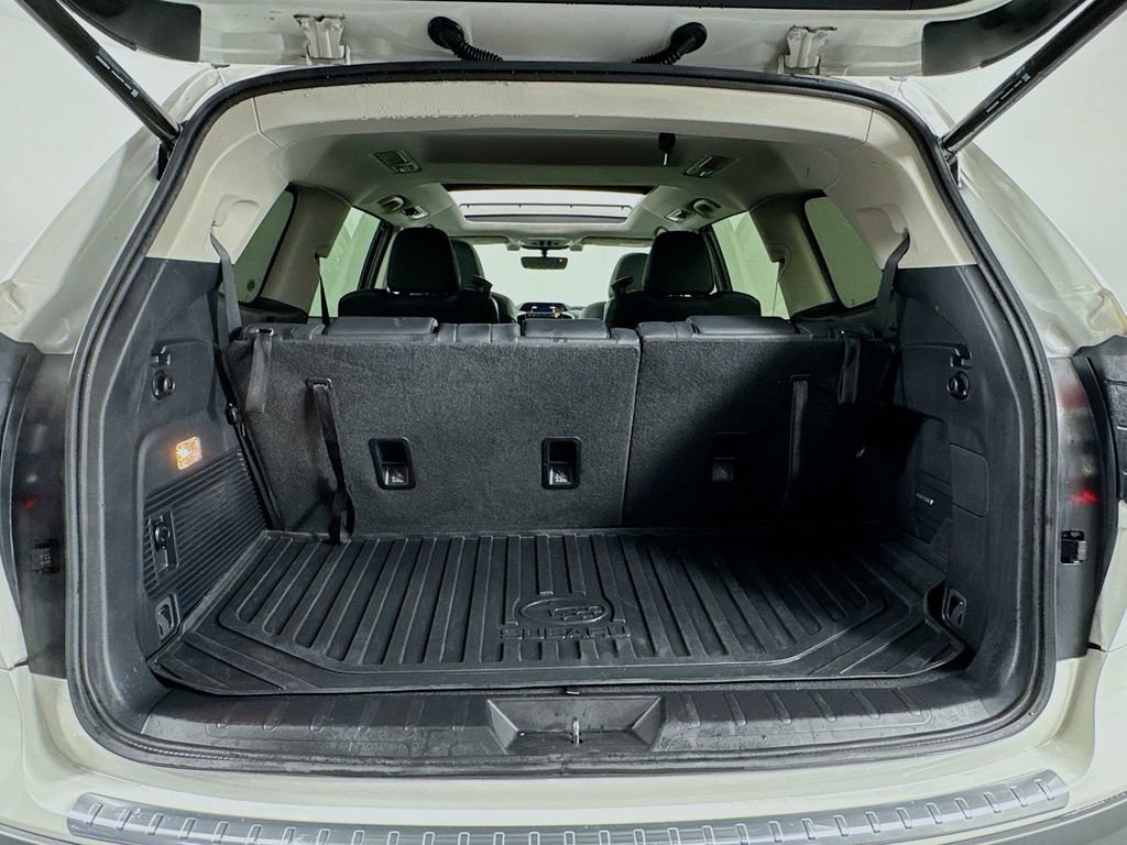 Used 2022 Subaru Ascent Limited w/ Technology Package image 34