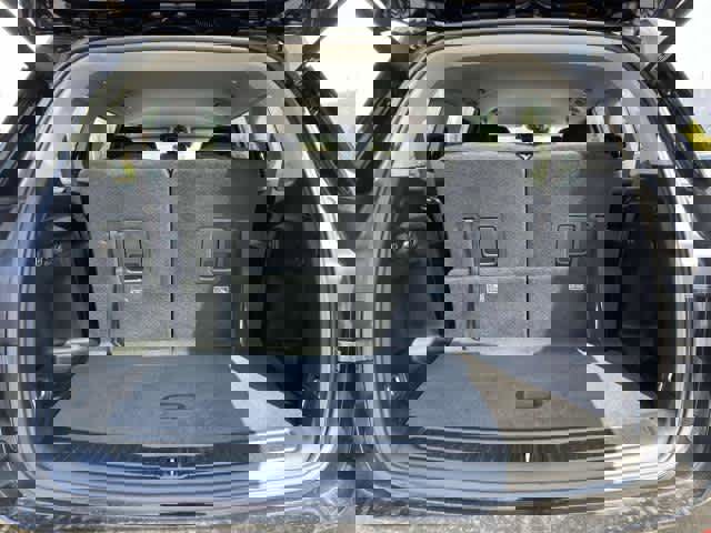 Used 2022 Jeep Grand Cherokee L Laredo w/ Luxury Tech Group I image 6