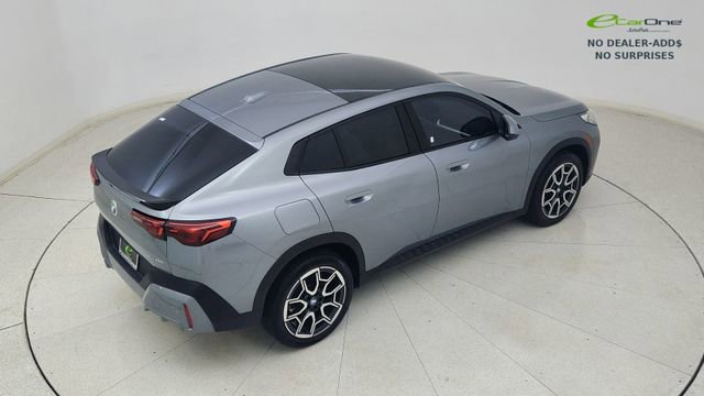 Used 2025 BMW X2 xDrive28i AWD/4WD image 98