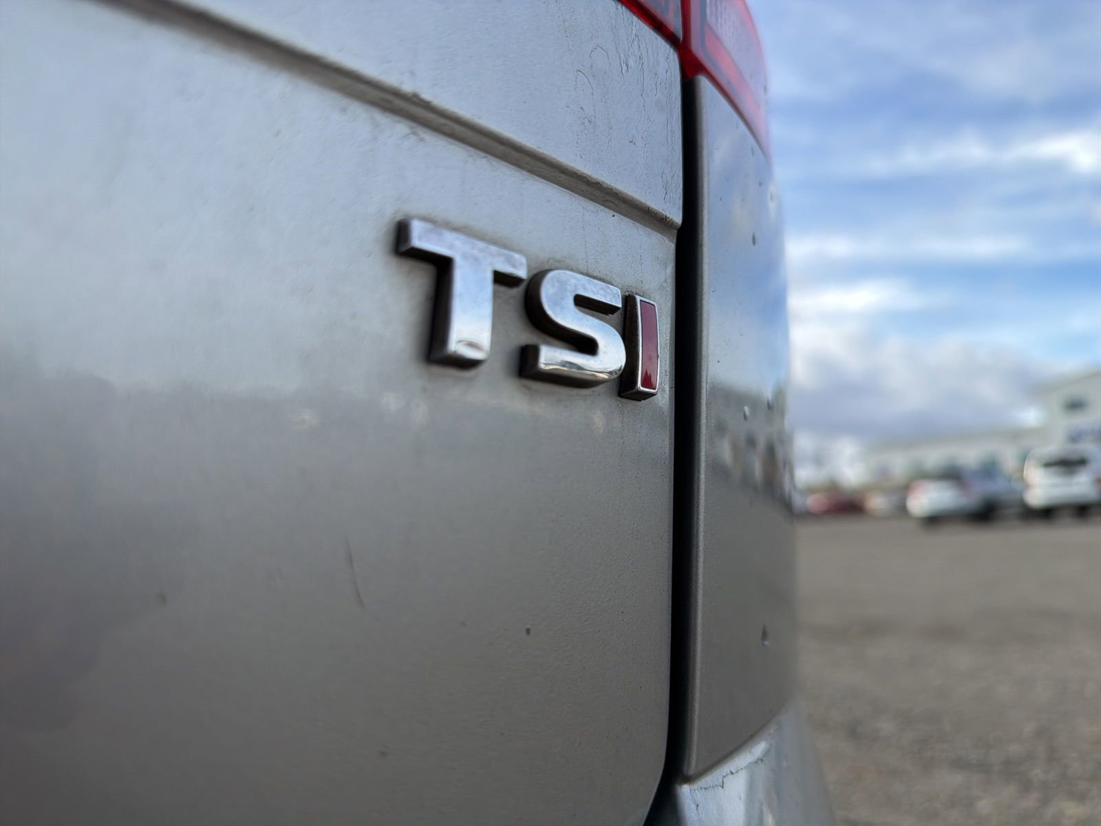 Used 2016 Volkswagen Golf Limited Edition image 15