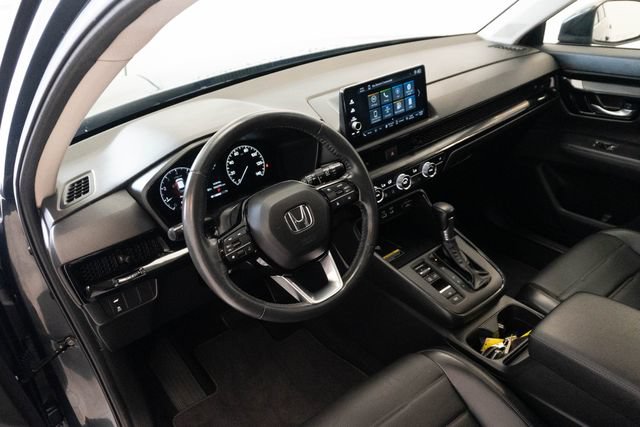 Used 2023 Honda CR-V EX-L image 3