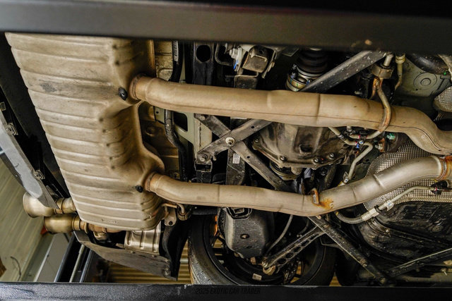 Used 2022 Chevrolet Camaro ZL1 image 55