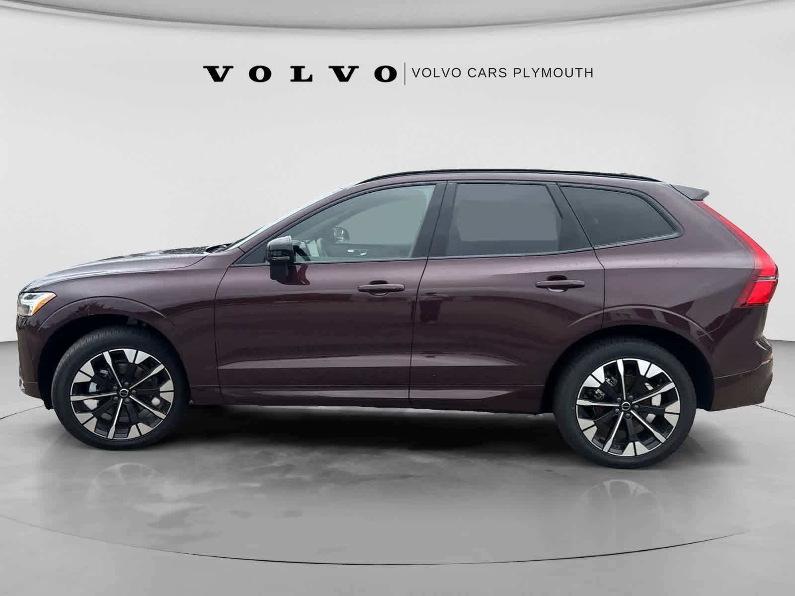 Used 2026 Volvo XC60 B5 Plus w/ Protection Package Premier AWD/4WD image 7