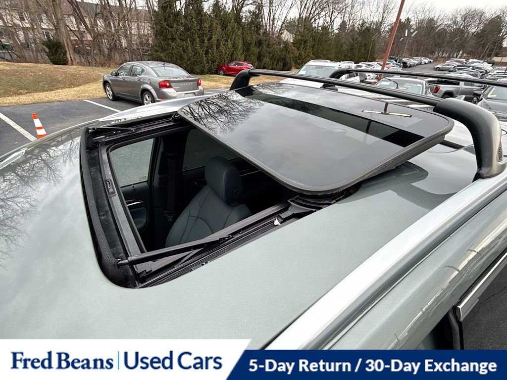 Used 2023 Buick Enclave Premium w/ Experience Buick Package image 25