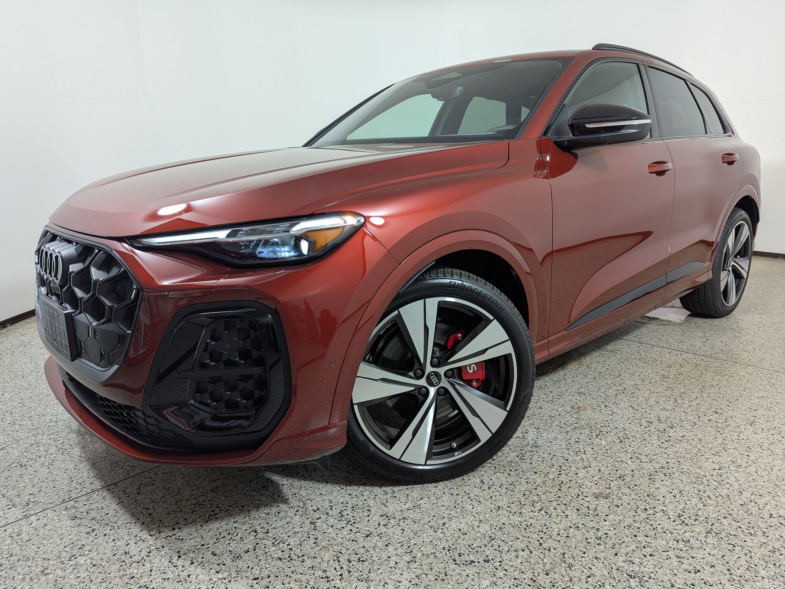 New 2025 Audi SQ5 Premium Plus image 18