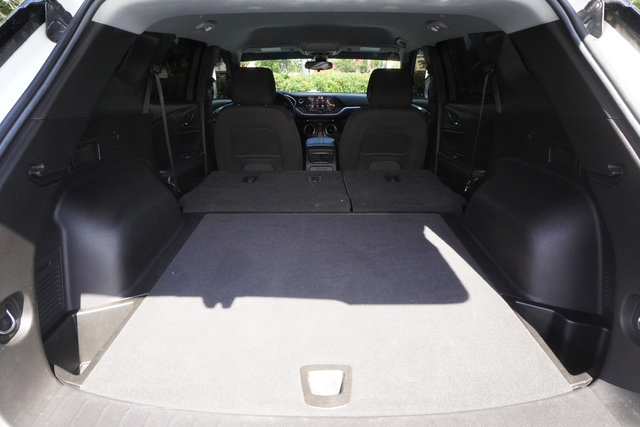 Used 2021 Chevrolet Blazer LT w/ LPO, Black Accent Package FWD image 25