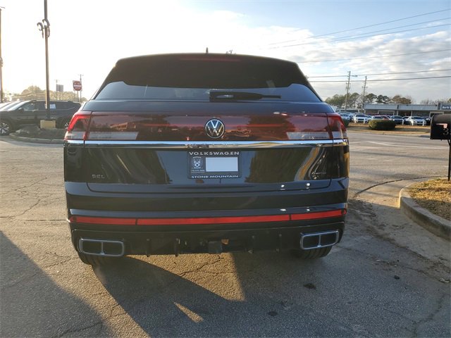 Certified 2025 Volkswagen Atlas Cross Sport SEL Premium R-Line image 5