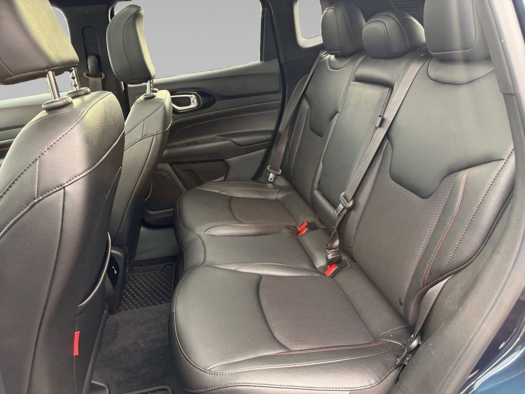 Used 2024 Jeep Compass Trailhawk w/ Sun and Sound Group image 13