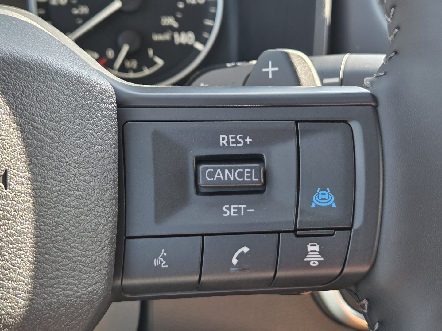 New 2027 Nissan Rogue Dark Armor AWD/4WD image 31