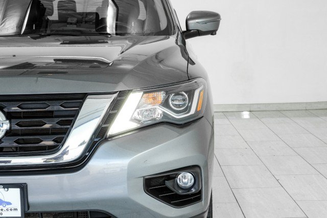 Used 2020 Nissan Pathfinder Platinum AWD/4WD image 47