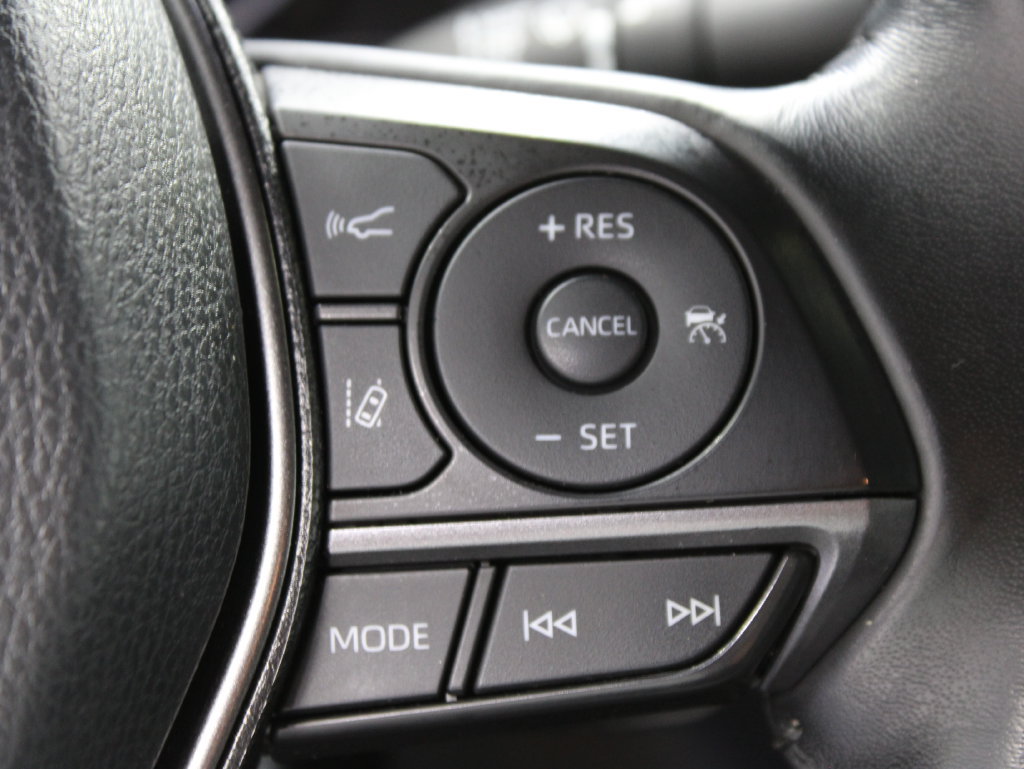 Used 2022 Toyota Camry SE FWD image 45