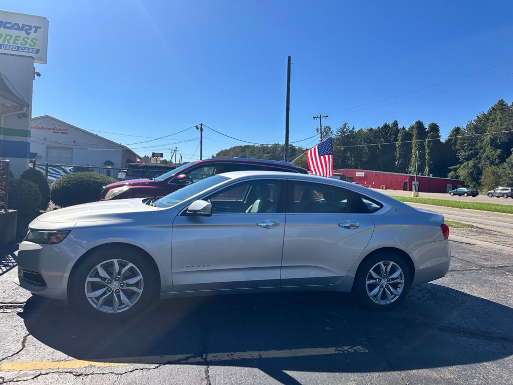 Used 2017 Chevrolet Impala LT w/ Convenience Package FWD image 3