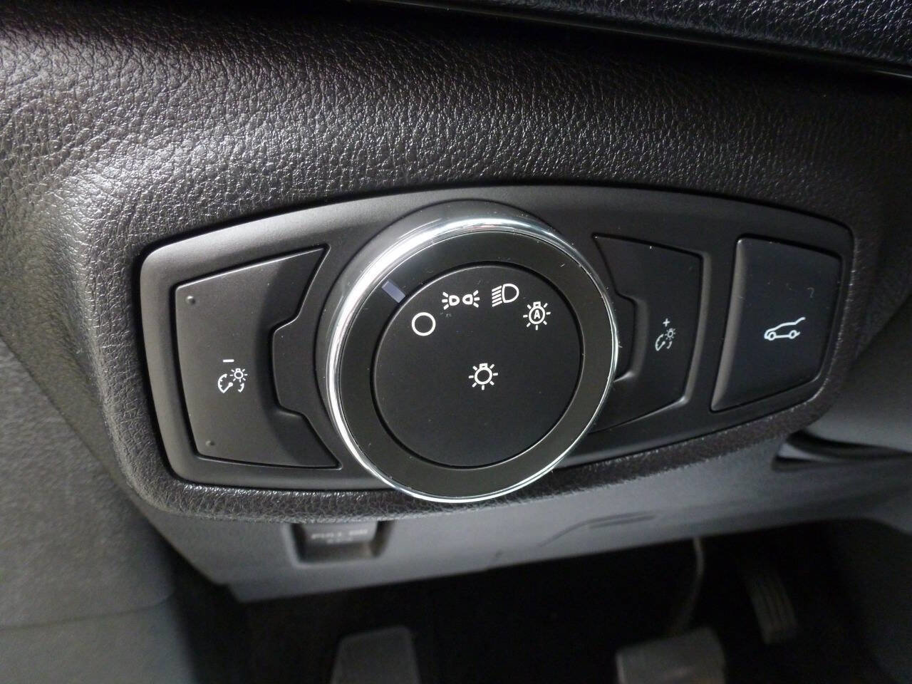 Used 2017 Lincoln MKC Reserve w/ Lincoln MKC Climate Package AWD/4WD image 27