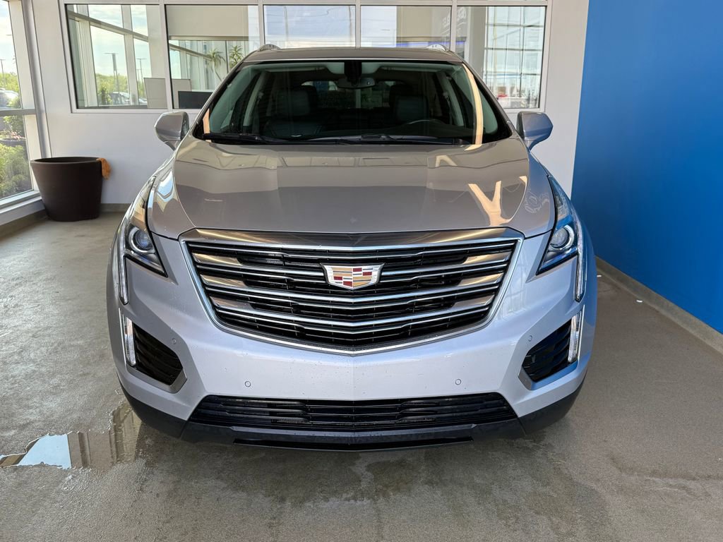Used 2017 Cadillac XT5 Luxury FWD image 5