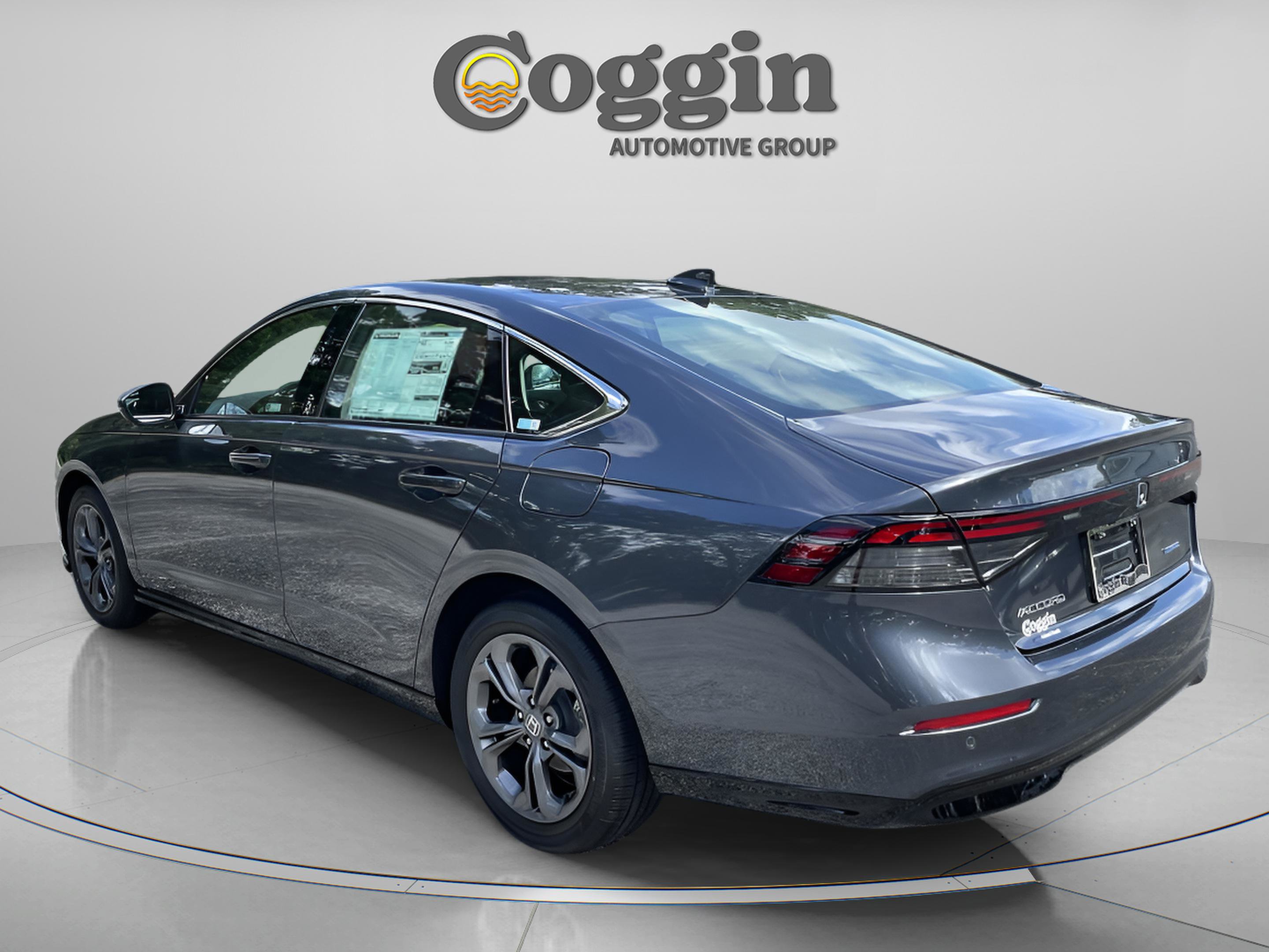 New 2025 Honda Accord EX-L image 3