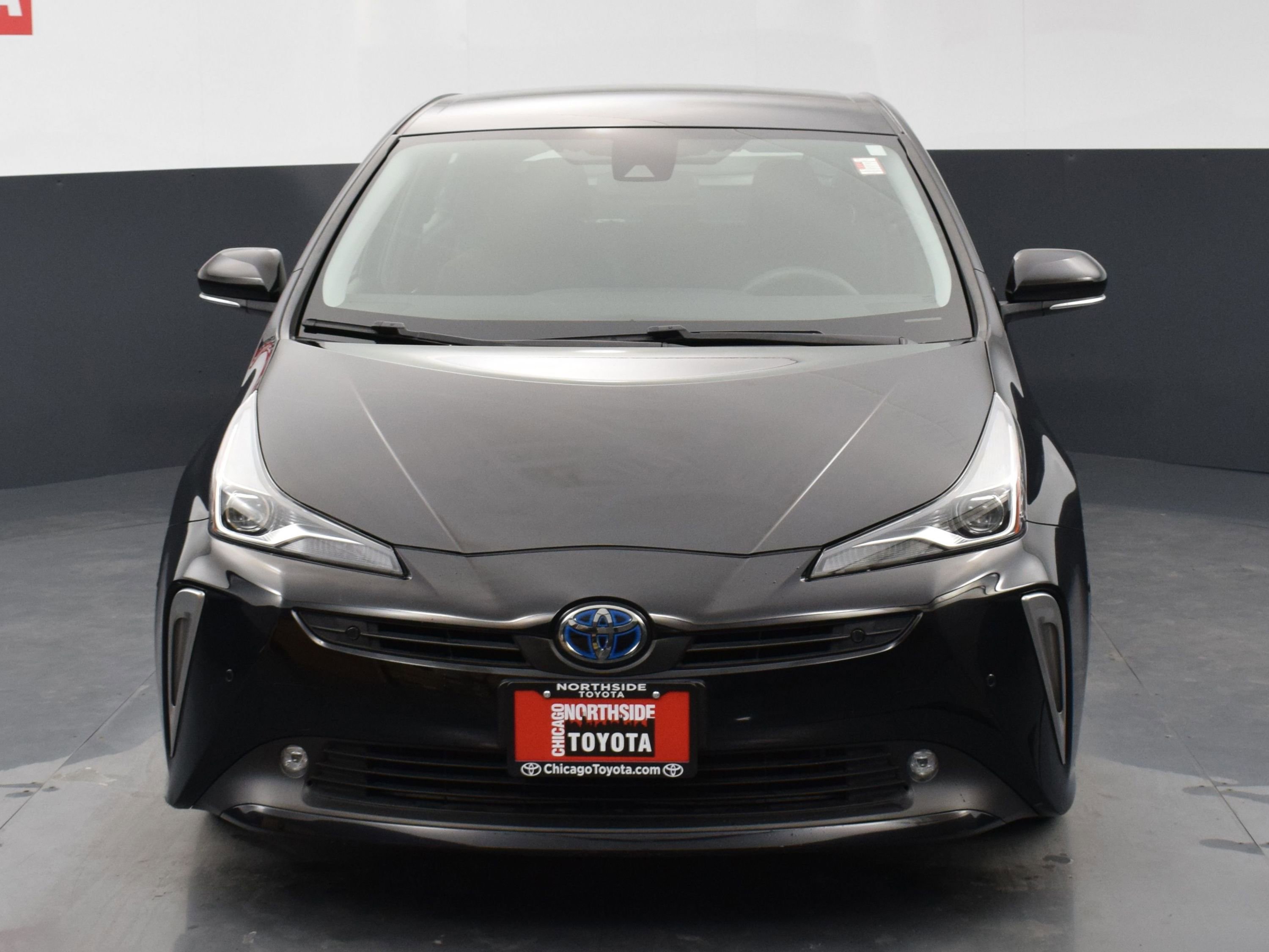 Used 2021 Toyota Prius LE image 7