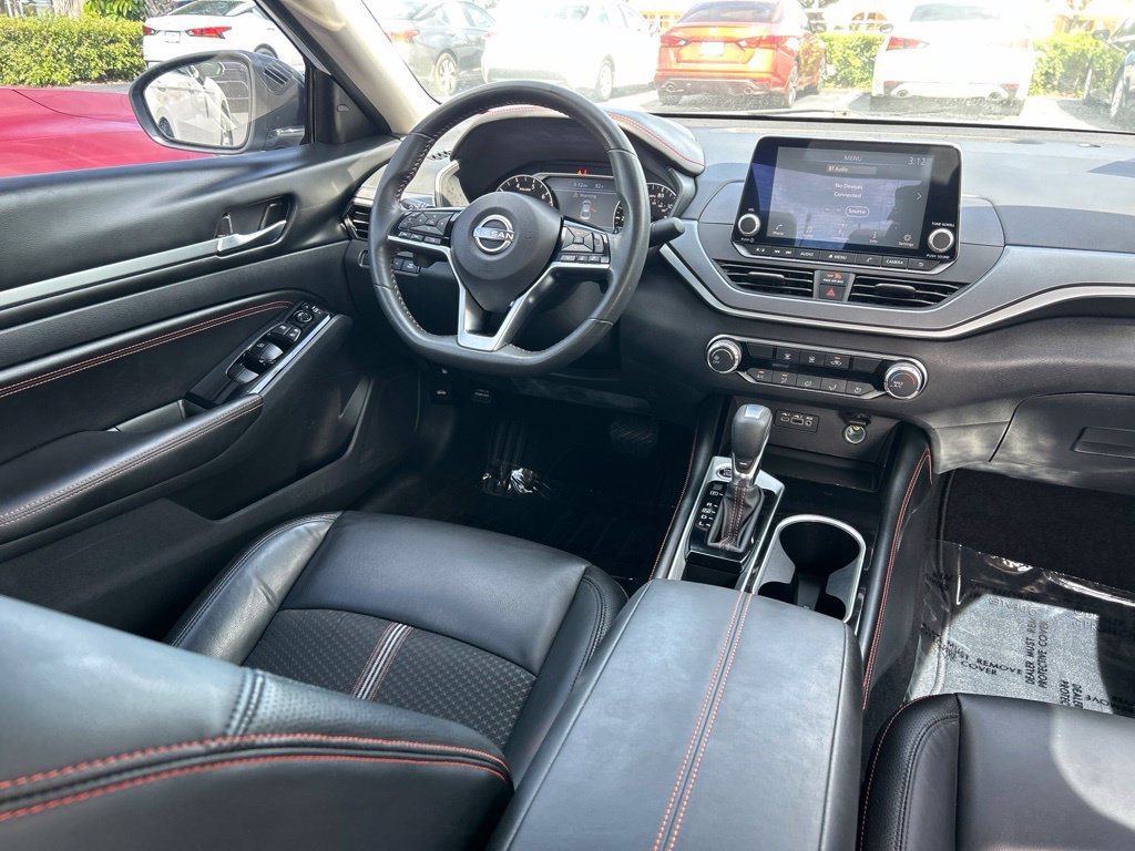 Used 2023 Nissan Altima 2.5 SR FWD image 10