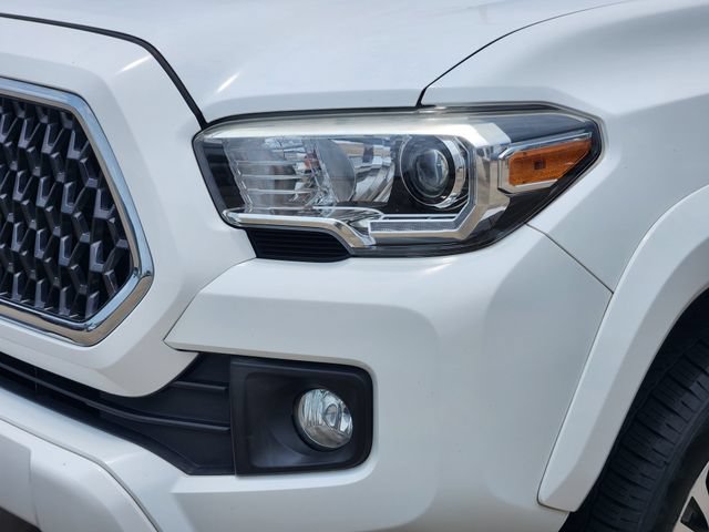 Certified 2018 Toyota Tacoma TRD Sport w/ Technology Package RWD image 9