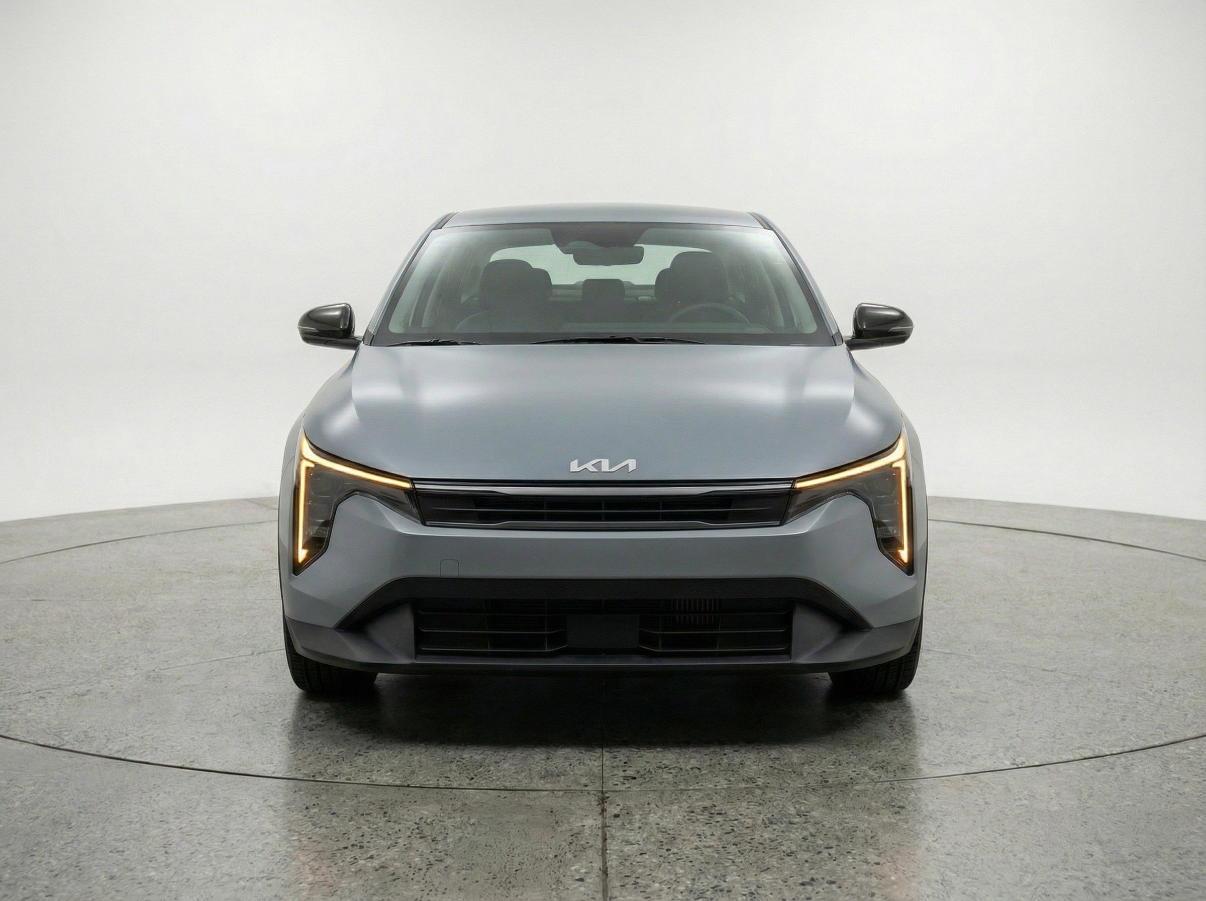 Used 2025 Kia K4 LXS image 2