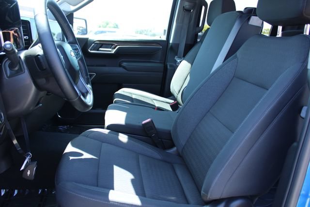 Used 2025 Chevrolet Silverado 1500 LT RWD image 36