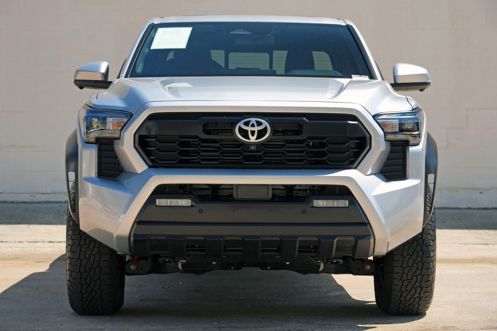 Used 2024 Toyota Tacoma TRD Off-Road w/ TRD Off Road Premium Package AWD/4WD image 7