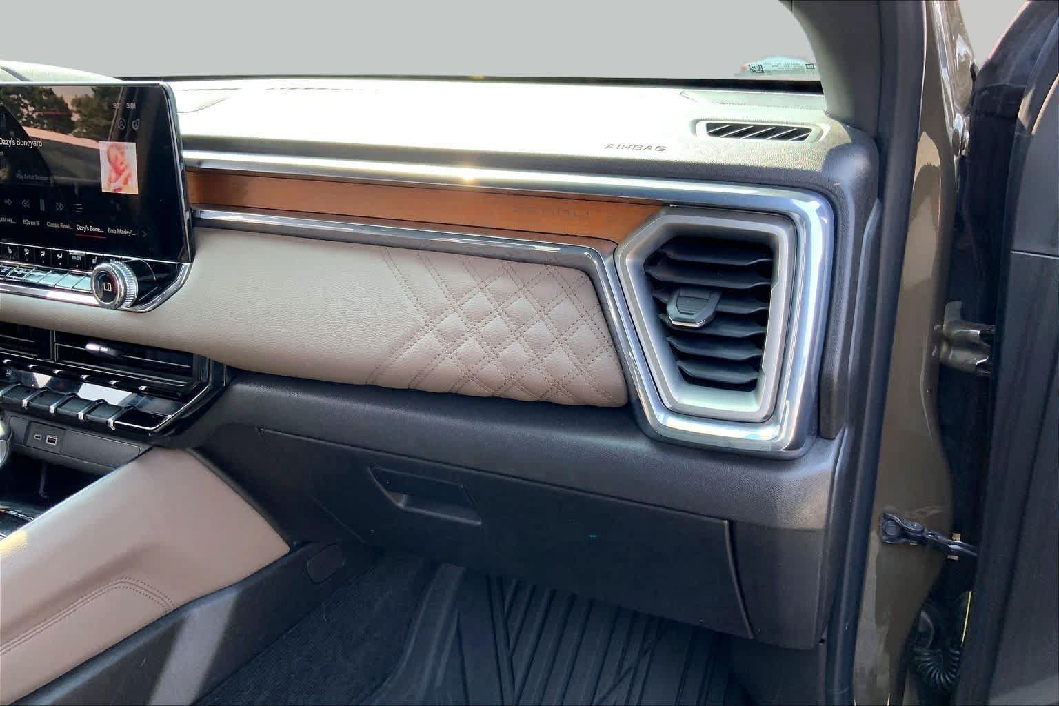 Certified 2023 GMC Canyon Denali AWD/4WD image 18