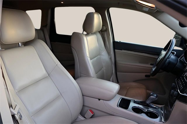 Used 2022 Jeep Grand Cherokee Limited image 20