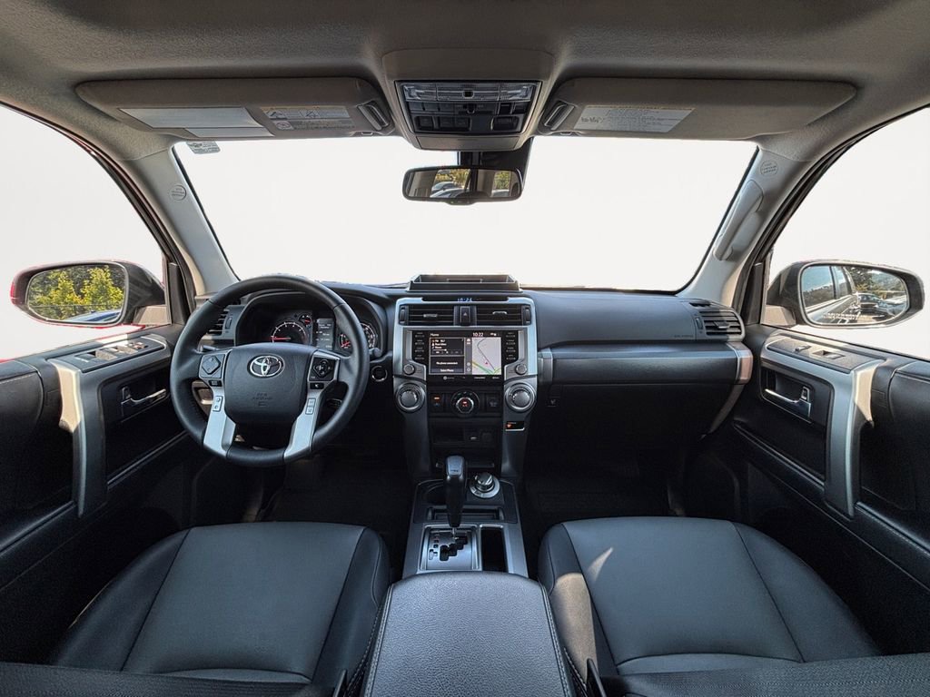 Used 2022 Toyota 4Runner SR5 Premium image 14