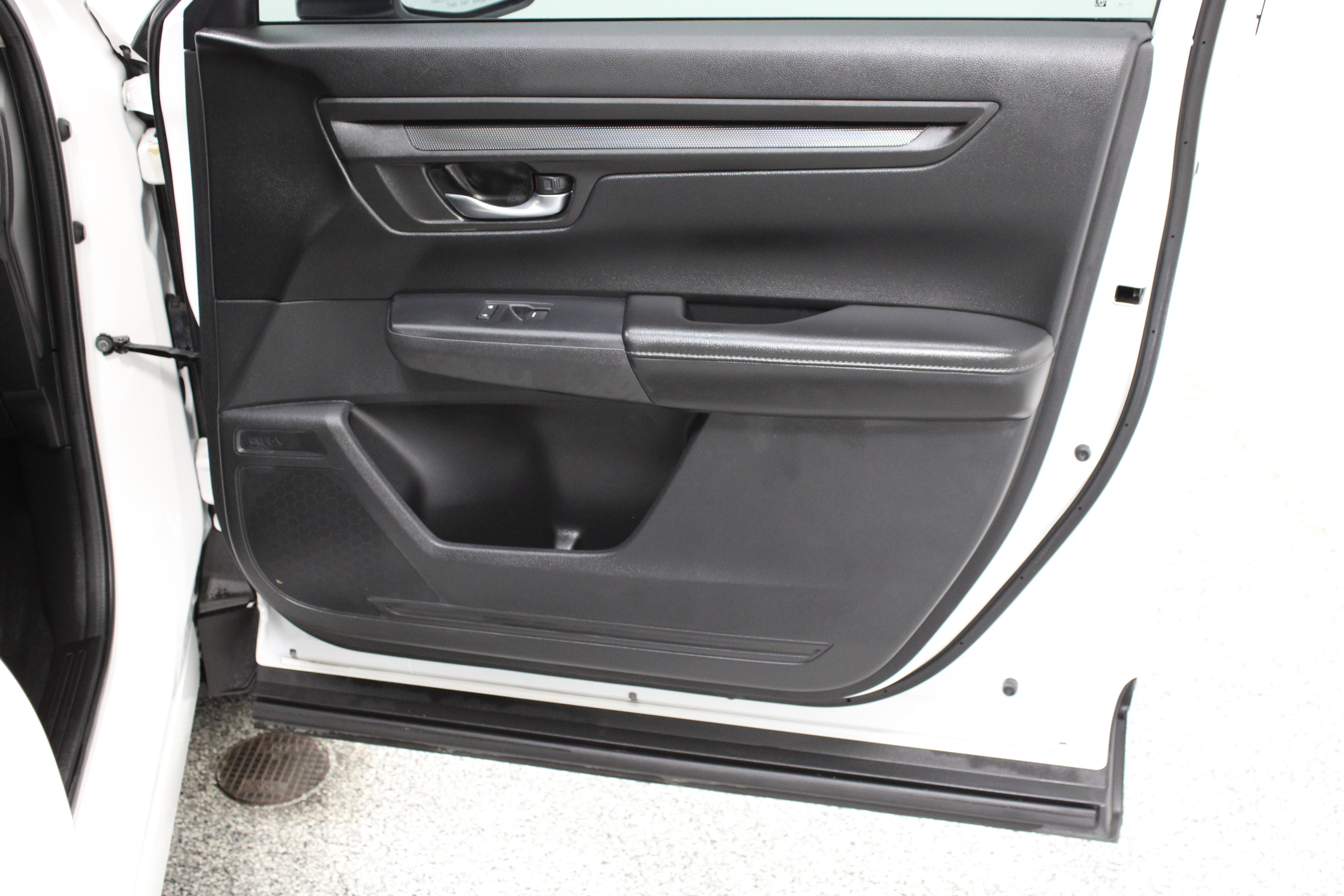 Used 2025 Honda CR-V EX image 36