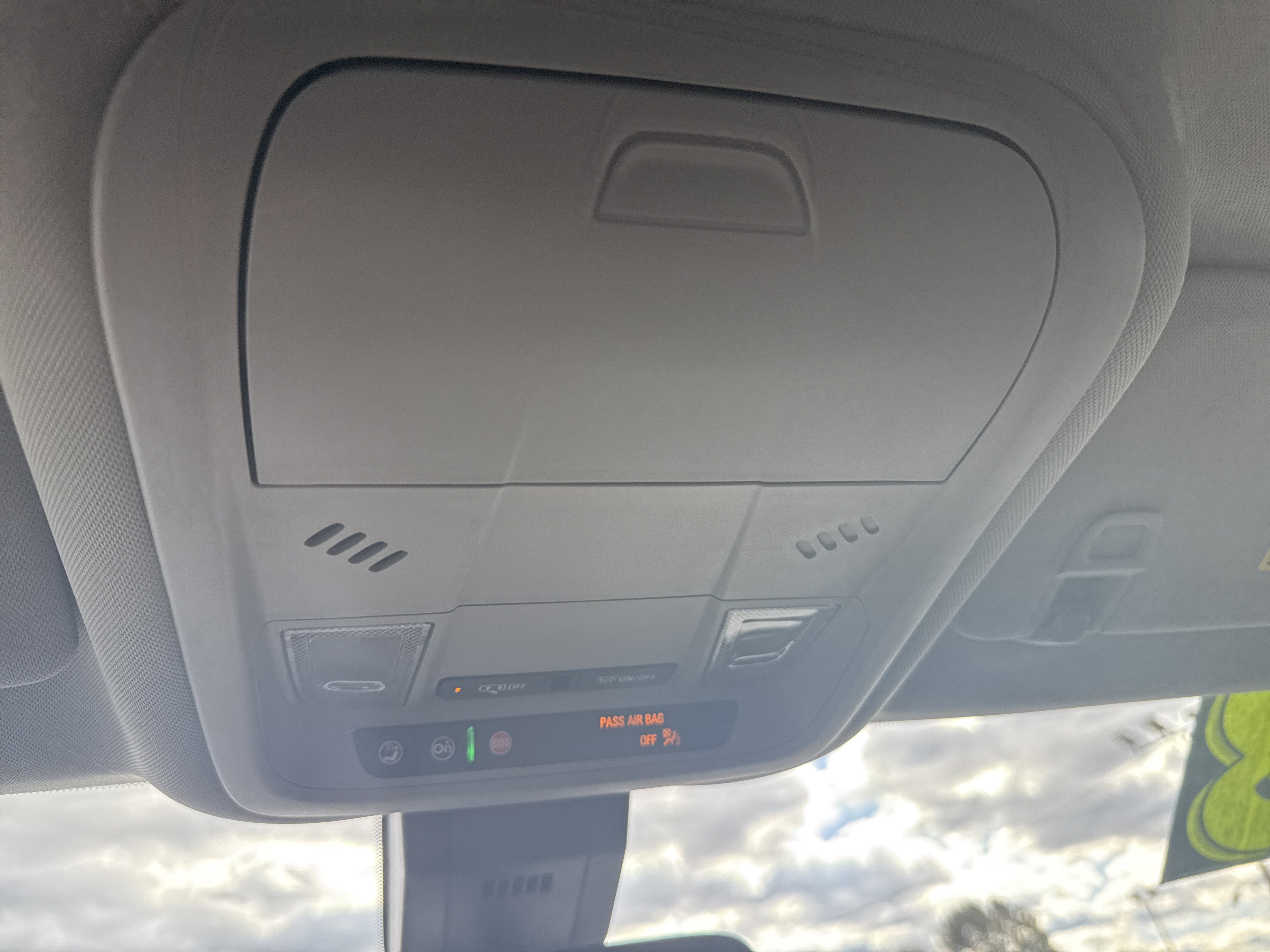 Used 2023 Chevrolet Equinox LT image 62