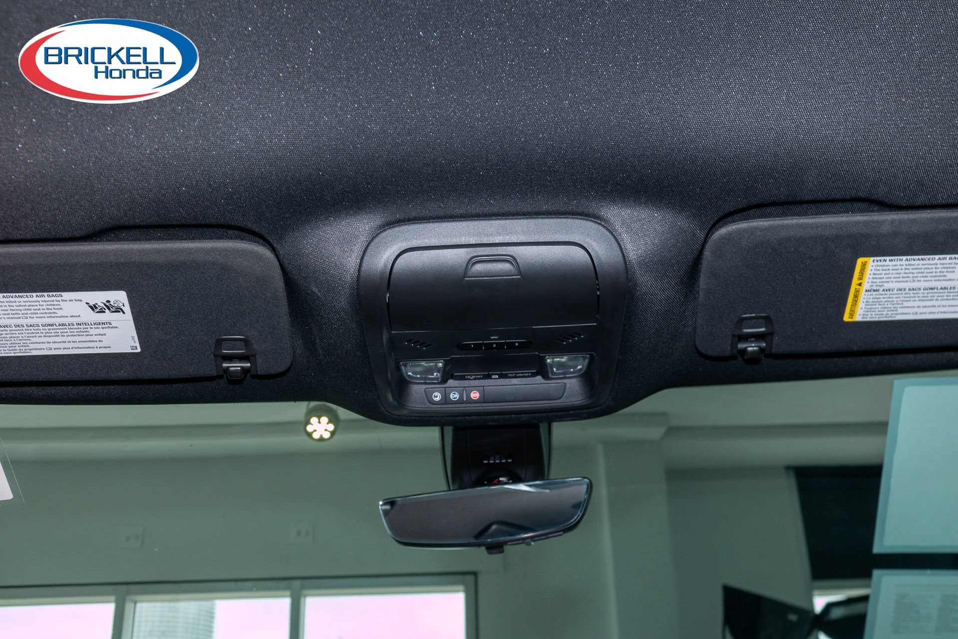 Used 2024 Buick Enclave Essence w/ Technology Package FWD image 23