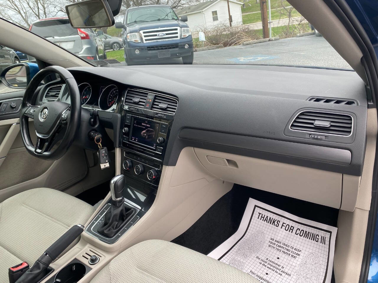 Used 2018 Volkswagen Golf S image 28