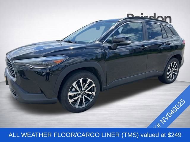 Used 2022 Toyota Corolla Cross XLE w/ Black Badges Package (TMS) AWD/4WD image 3
