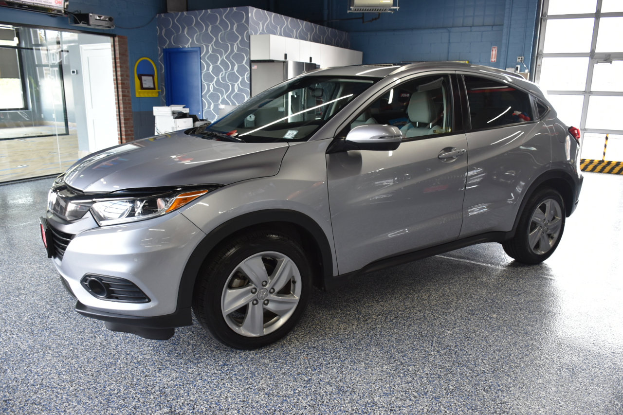 Used 2019 Honda HR-V EX image 10
