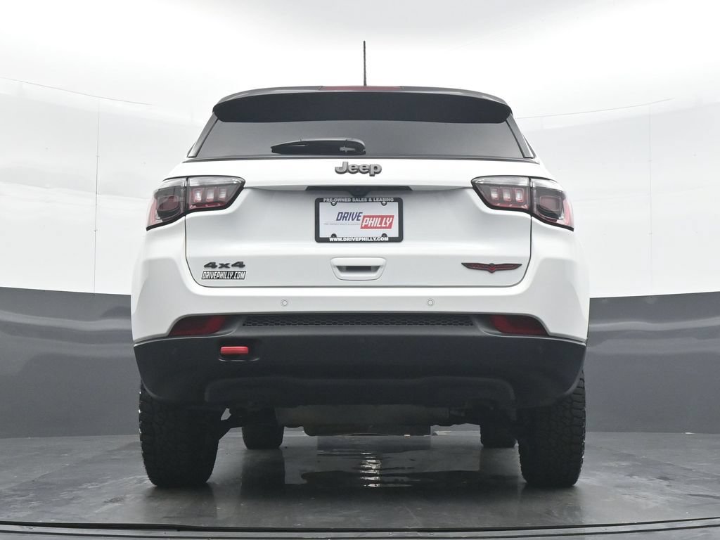 Used 2026 Jeep Compass Trailhawk AWD/4WD image 33