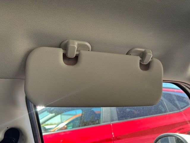 Used 2022 MINI Cooper 4-Door Hardtop image 22