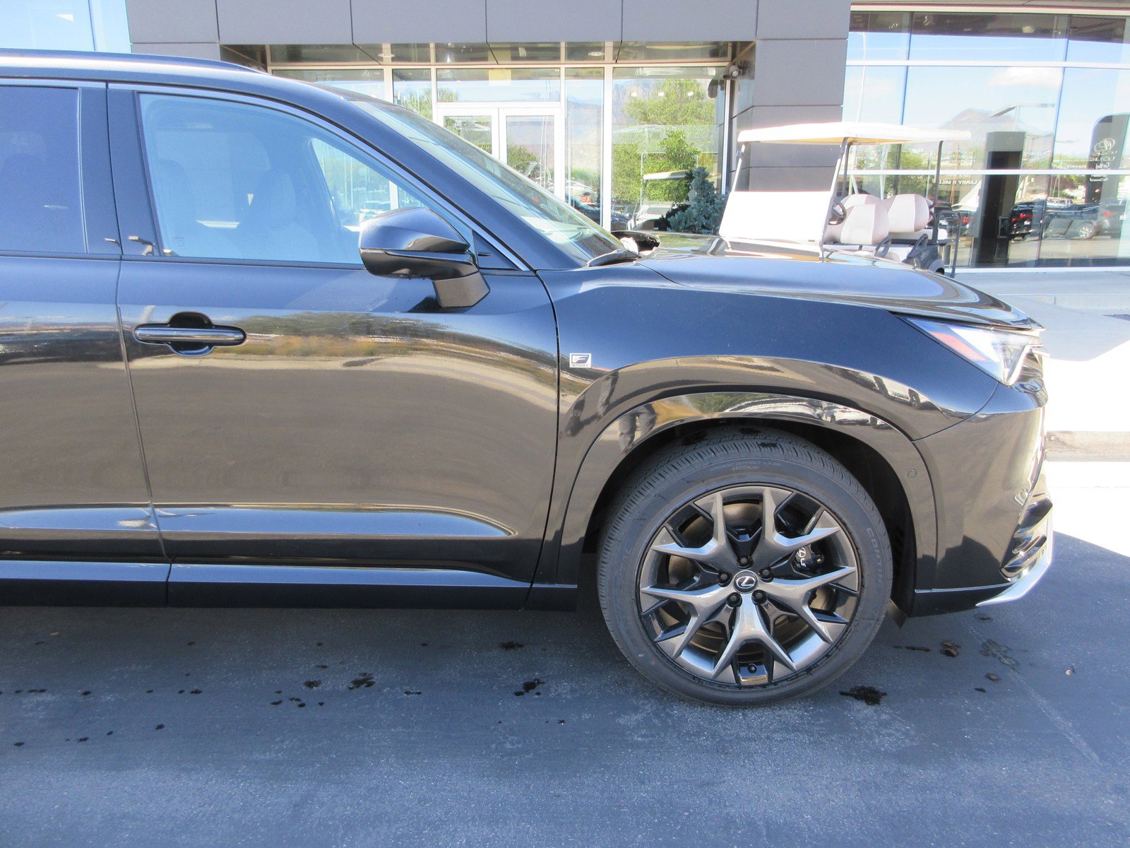 New 2026 Lexus TX 500h AWD image 13
