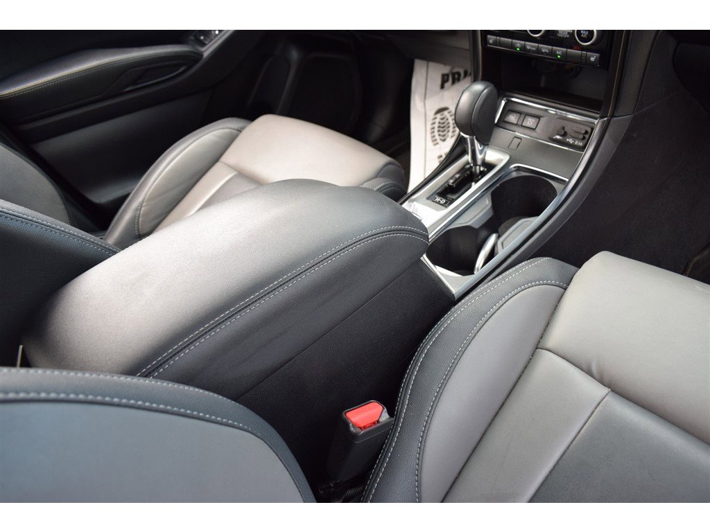 Used 2022 Subaru Ascent Onyx Edition image 17