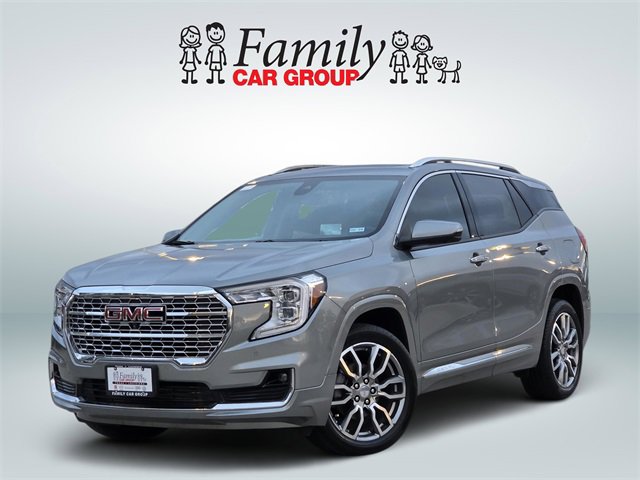 Used 2024 GMC Terrain Denali w/ Denali Premium Package