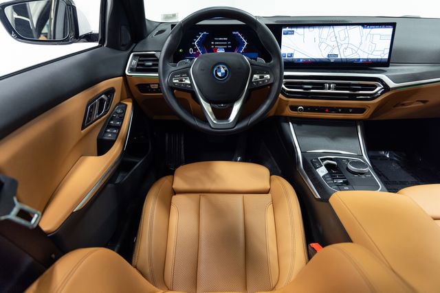 Used 2023 BMW 330e xDrive w/ Premium Package AWD/4WD image 3