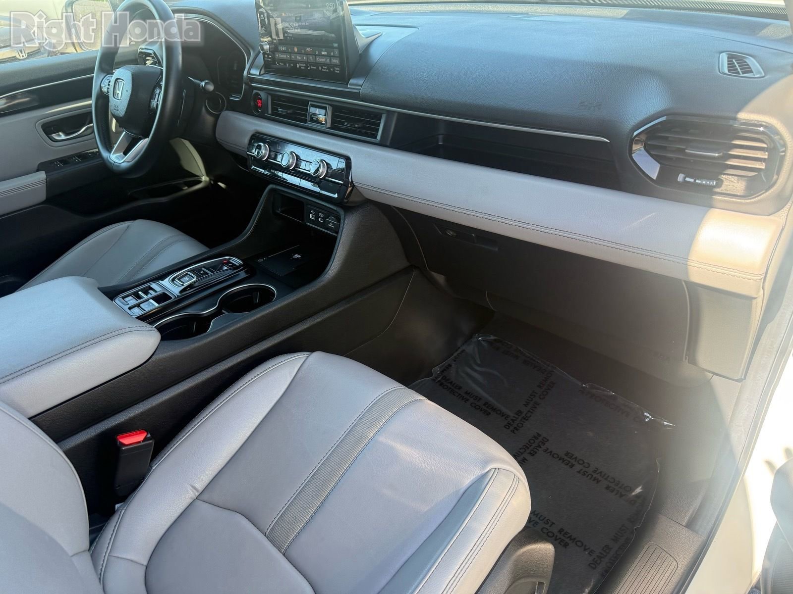 Certified 2025 Honda Pilot EX-L image 32